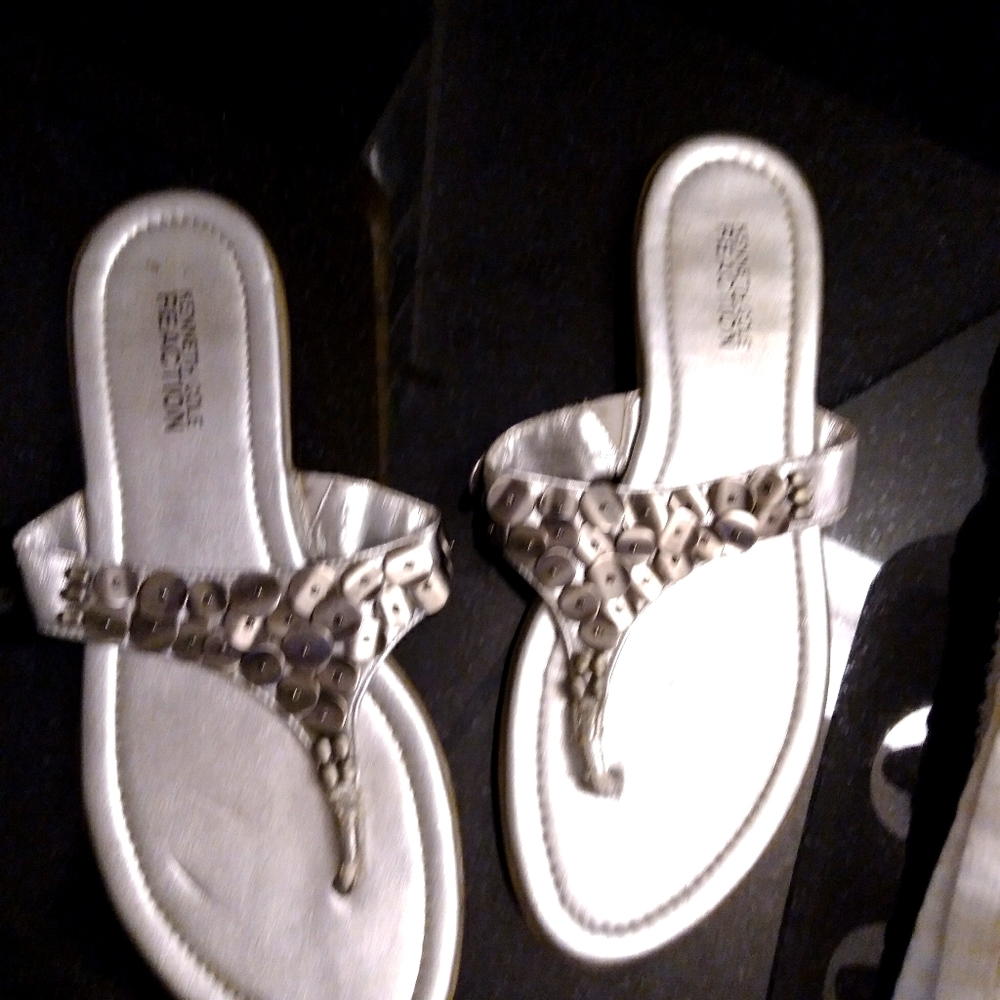 Ladies shoes